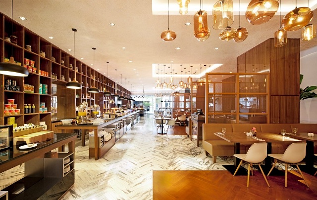 Cận cảnh toàn bộ thiết kế nội thất nhà hàng châu Âu Paris Deli đẹp không rời mắt