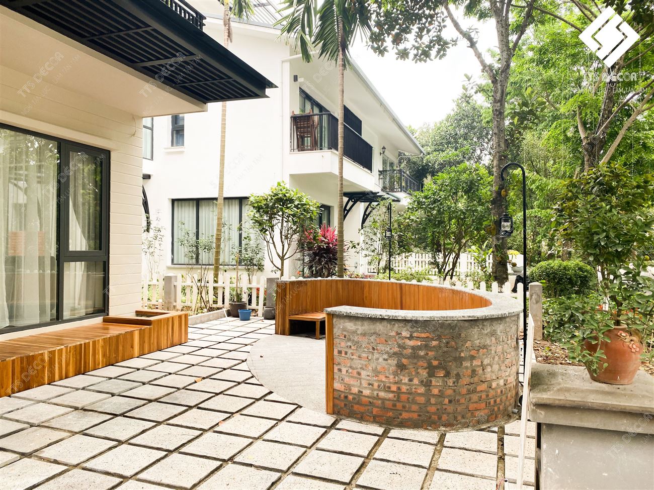 z3363121244861_00329d9a5b2632511fd87ebb8b7bf438_result